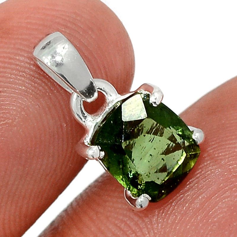 0.6" Claw - Moldavite Faceted Pendants - MDFP183