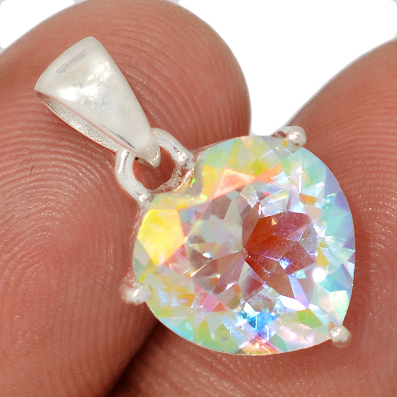 0.8" Heart - Mercury Mystic Topaz Pendants - MMTP72