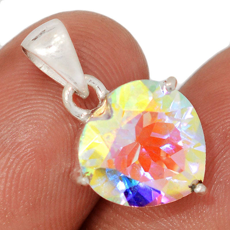 0.8" Heart - Mercury Mystic Topaz Pendants - MMTP84