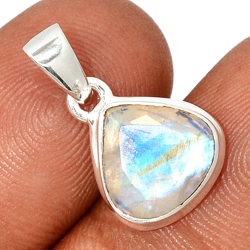 0.8" Moonstone Faceted Pendants - MNFP1783