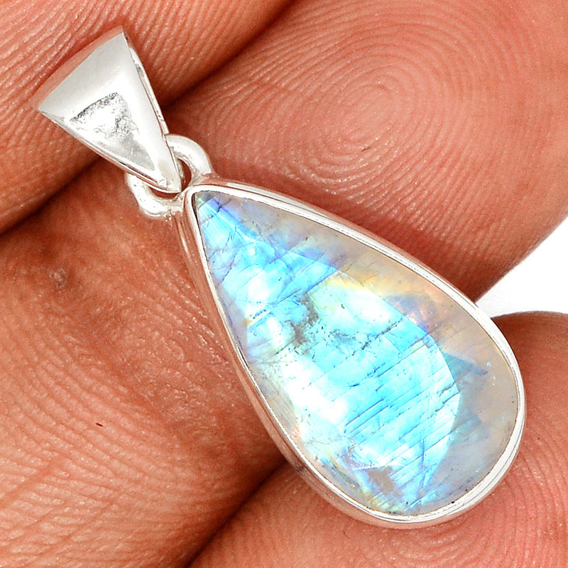 1.2" Moonstone Faceted Pendants - MNFP1827