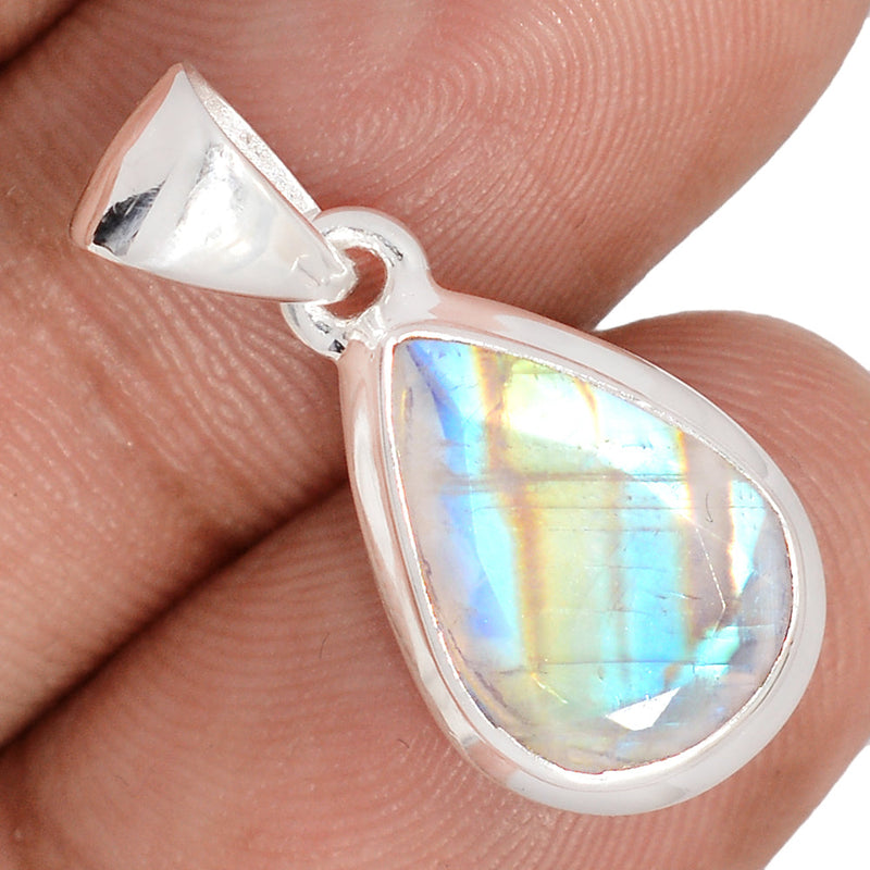 1" Rainbow Moonstone Faceted Pendants - MNFP1921