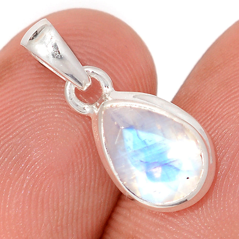 0.8" Rainbow Moonstone Faceted Pendants - MNFP1936