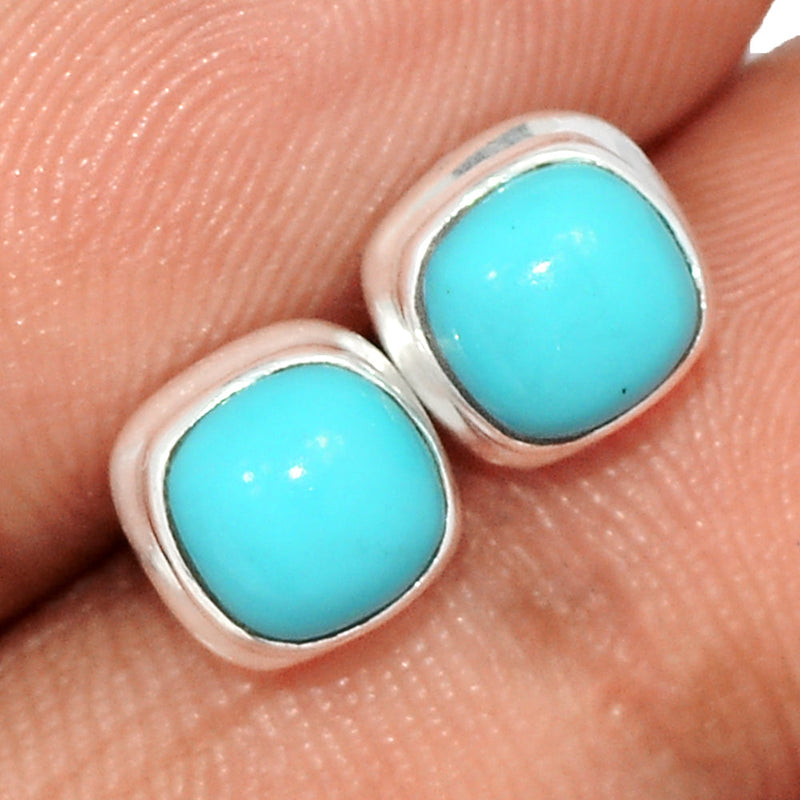 Natural Kingman Turquoise Studs - NKTS194