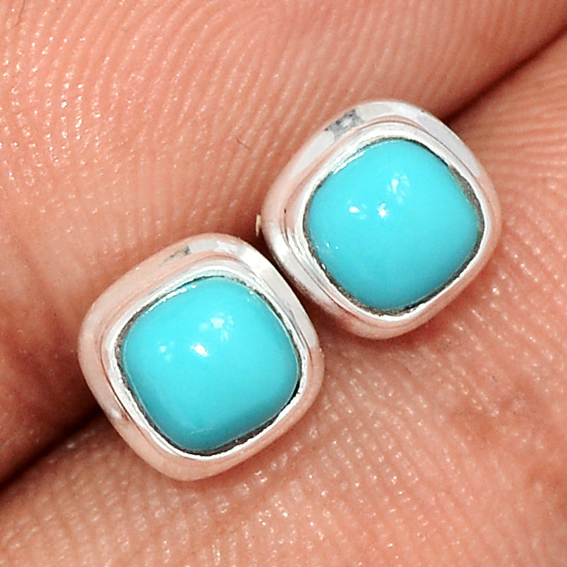 Natural Kingman Turquoise Studs - NKTS195