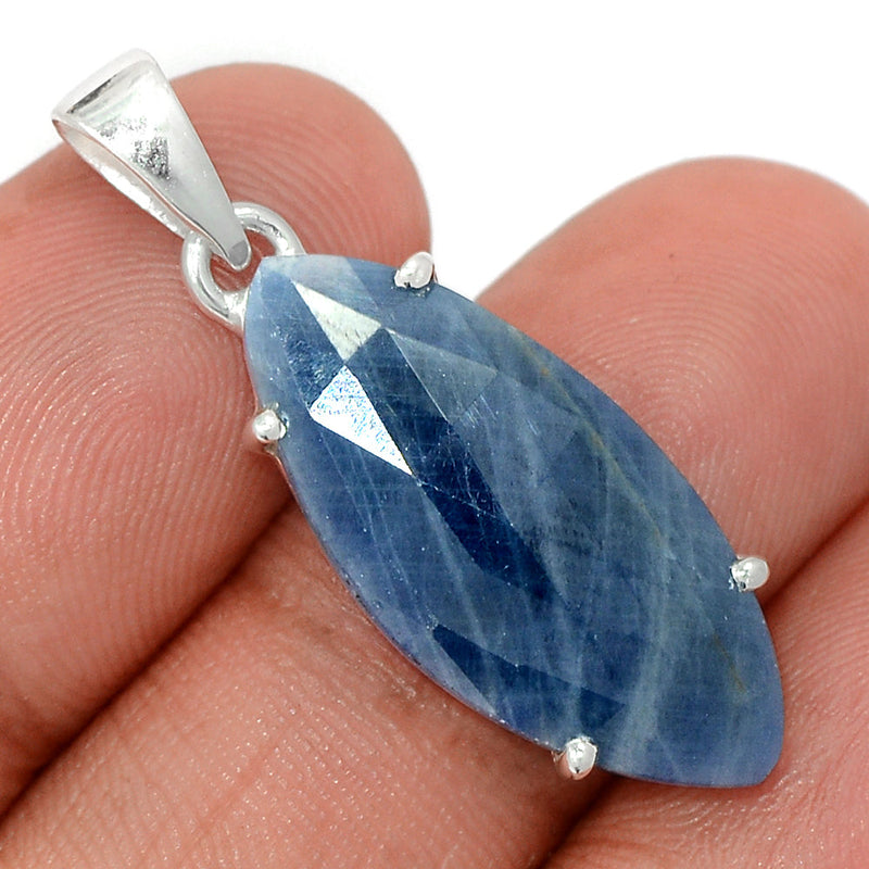 1.5" Claw - Natural Sapphire Pendants - NSPP89