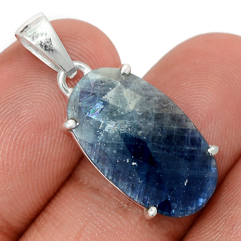 1.2" Claw - Natural Sapphire Pendants - NSPP91