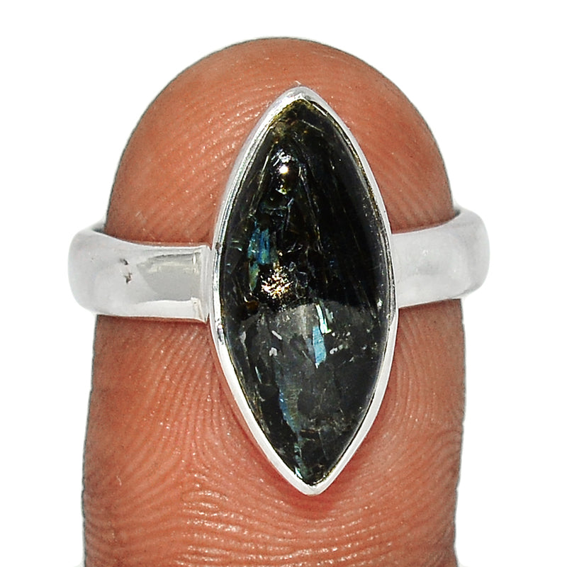 Nuummite Ring - NUMR243