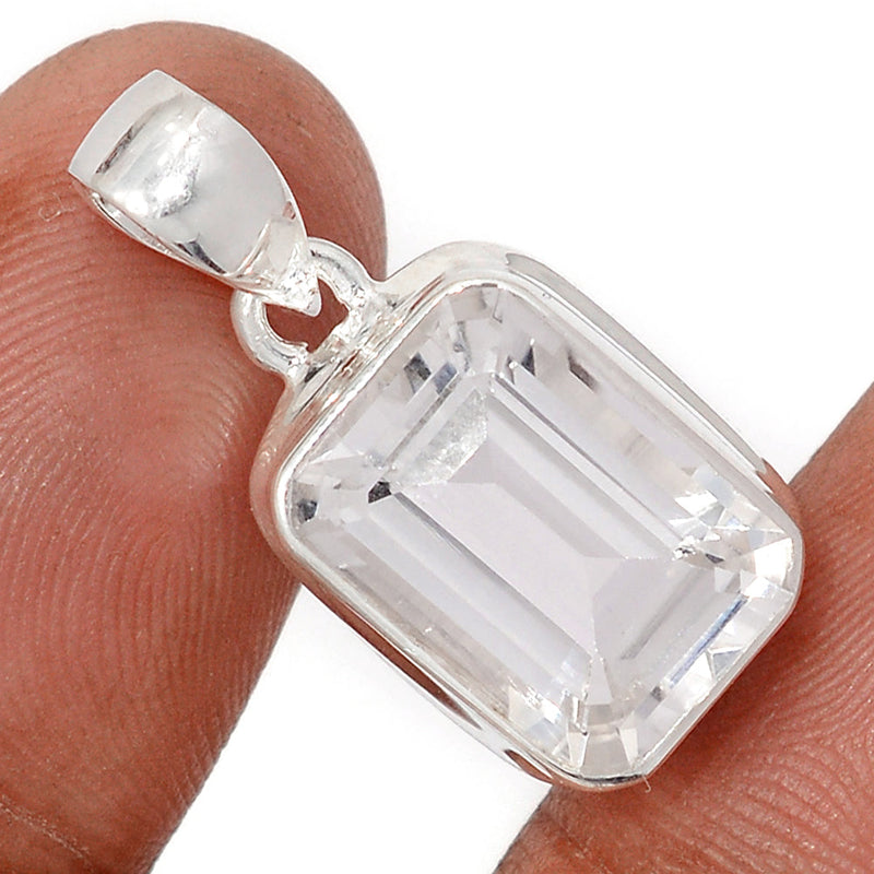 1.1" Natural White Topaz Pendants - NWTP164