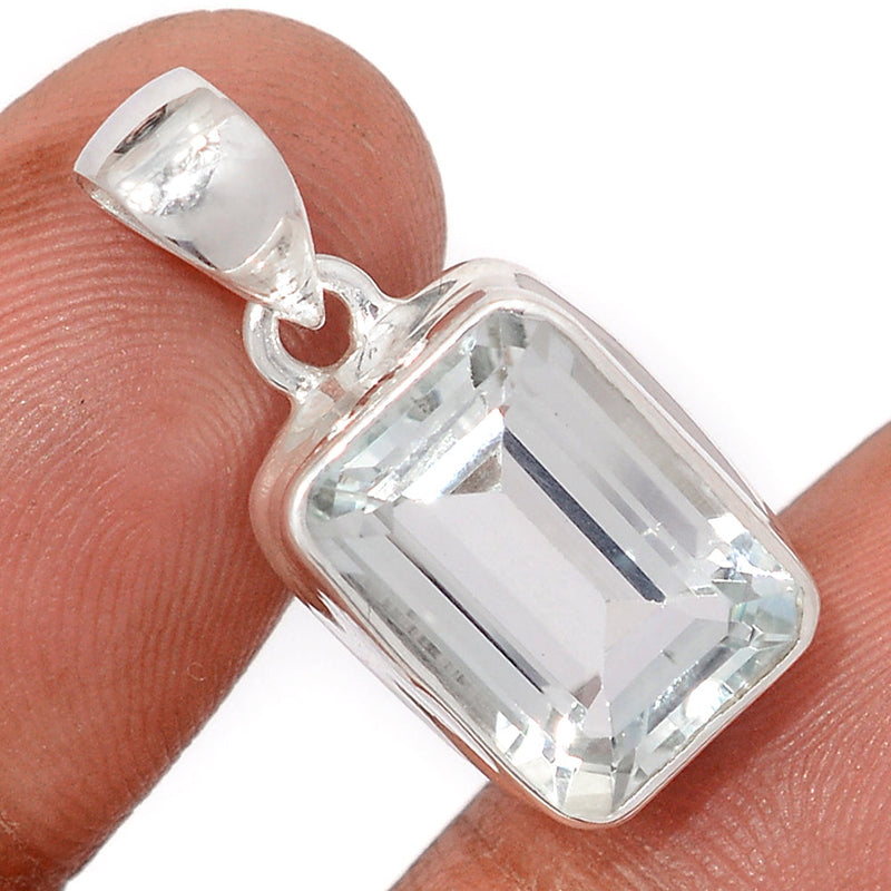 1.1" Natural White Topaz Pendants - NWTP170