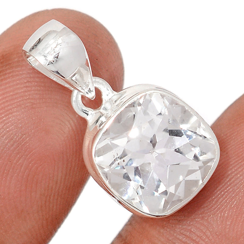 1" Natural White Topaz Pendants - NWTP173
