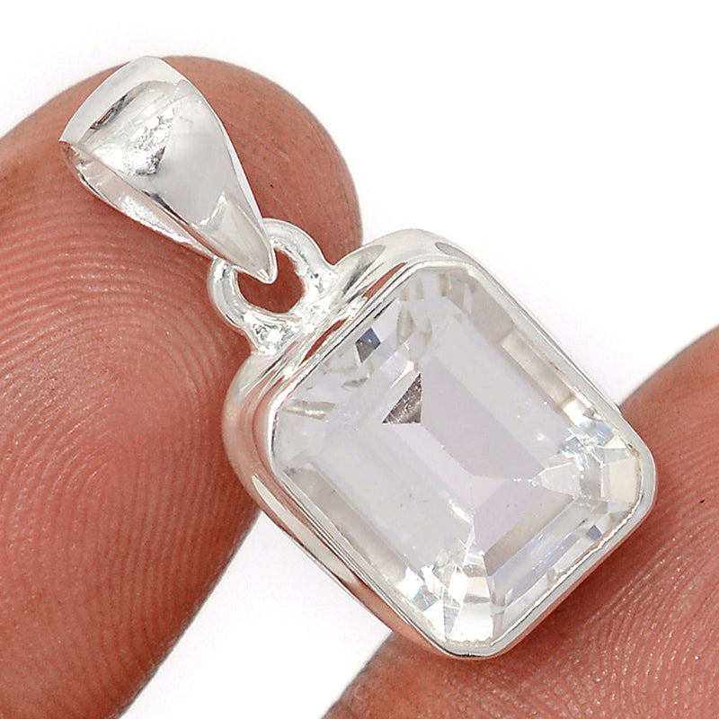 1" Natural White Topaz Pendants - NWTP185