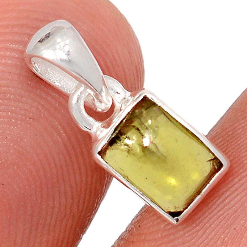 0.6" Peridot Cabochon Pendants - PDCP12