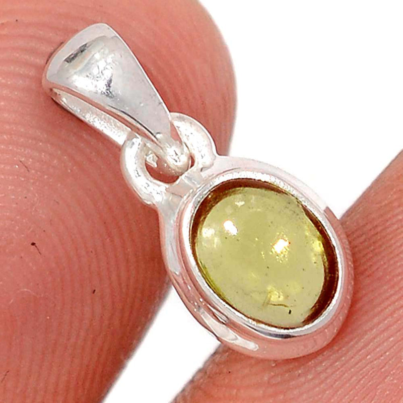 0.6" Peridot Cabochon Pendants - PDCP20