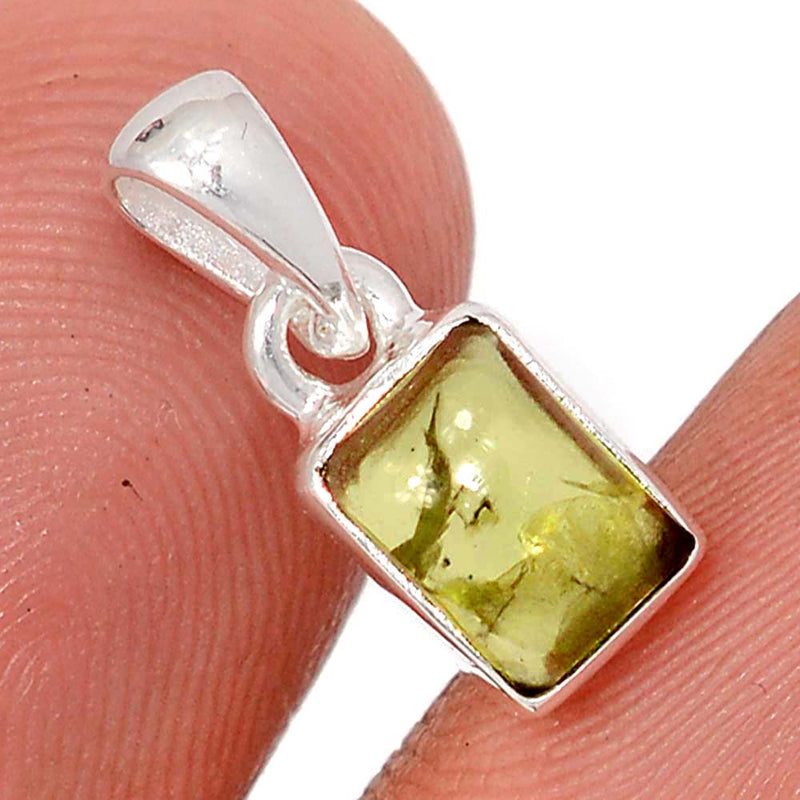 0.6" Peridot Cabochon Pendants - PDCP22