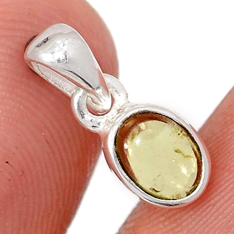 0.6" Peridot Cabochon Pendants - PDCP26