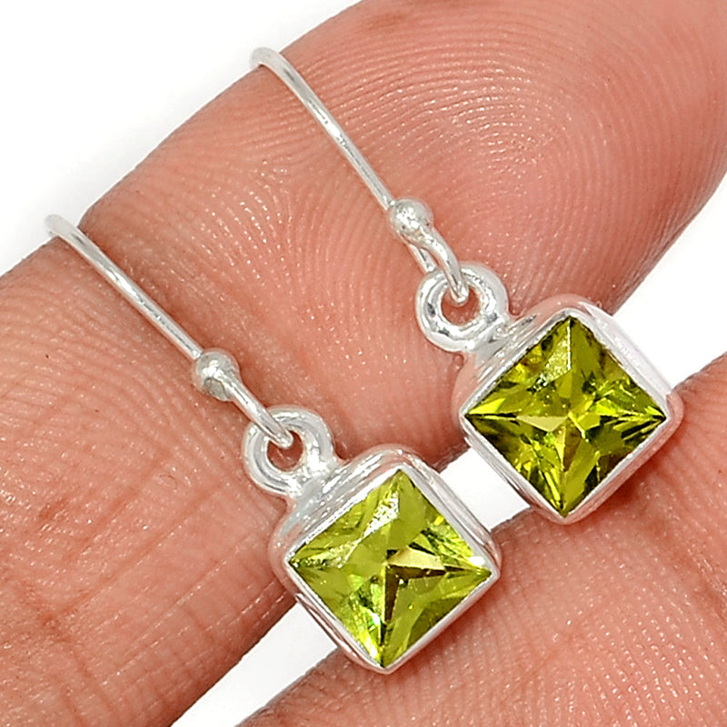 1" Peridot Earrings - PDTE391