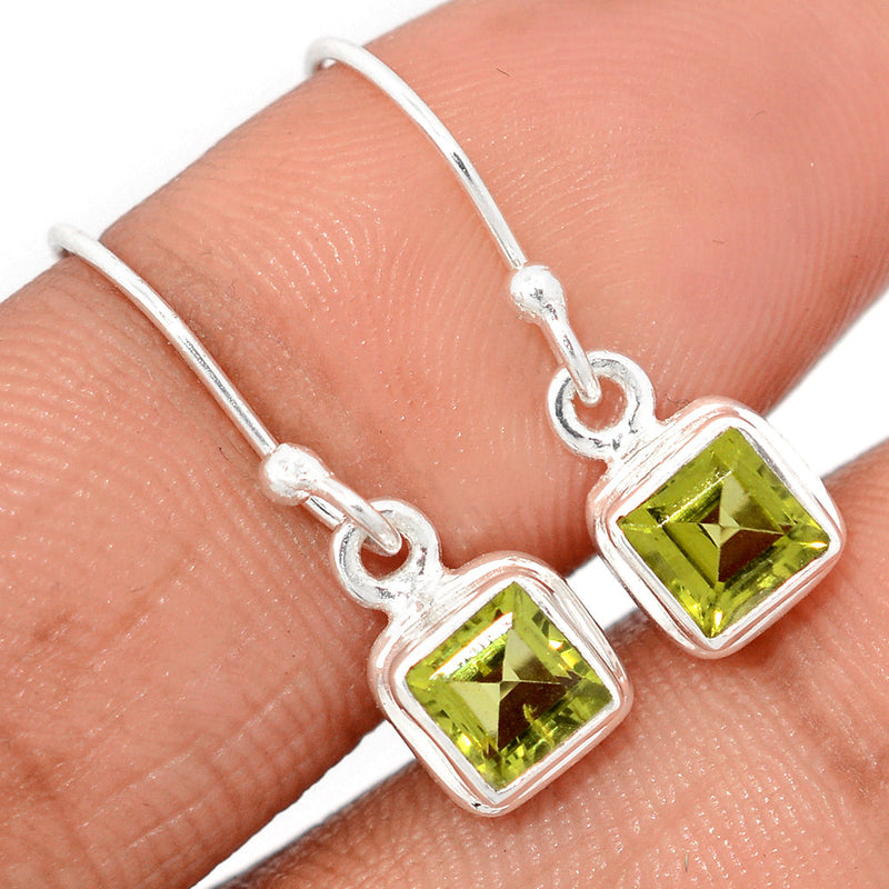 1" Peridot Earrings - PDTE413