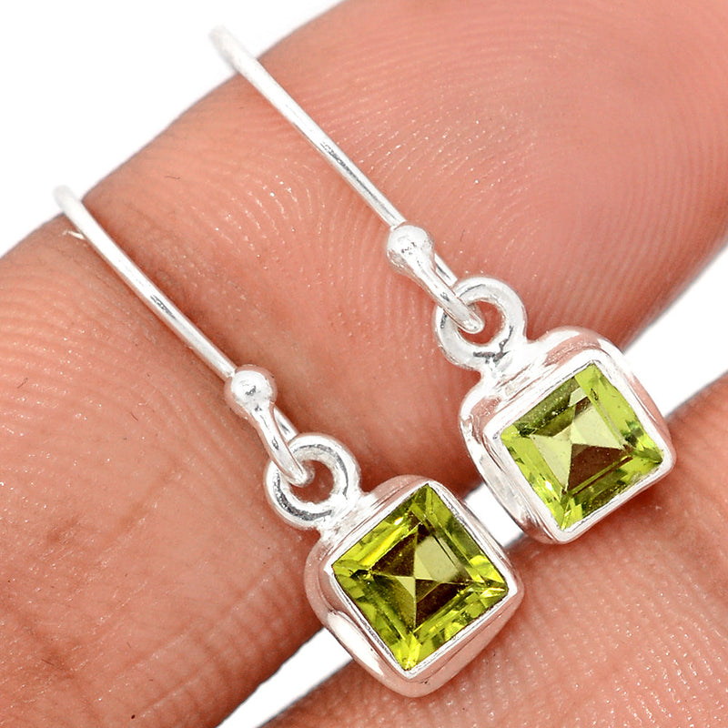 1" Peridot Earrings - PDTE417