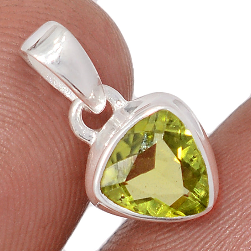 0.6" Peridot Pendants - PDTP680