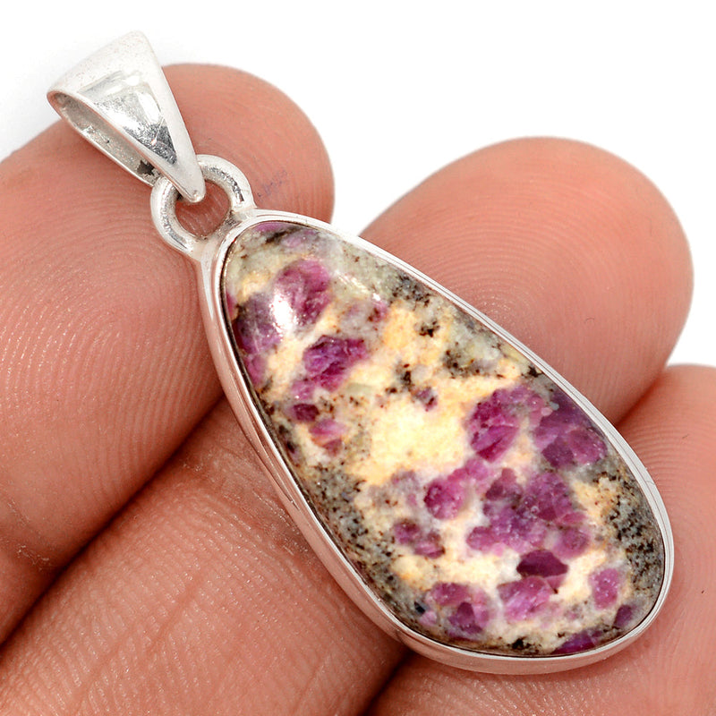 1.5" Ruby In Quartz Pendants - RIQP12