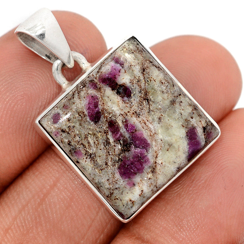 1.2" Ruby In Quartz Pendants - RIQP7