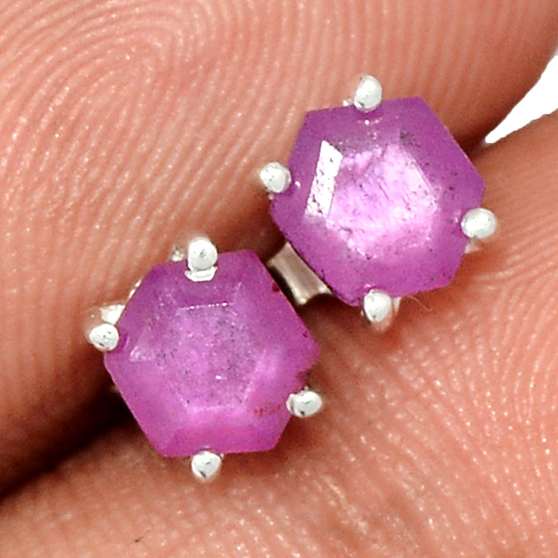 Claw - Ruby Stalactites Studs - RSFS176