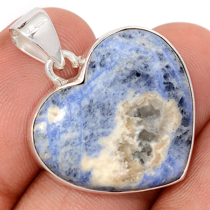 1.2" Heart - Sodalite Pendants - SDOP813