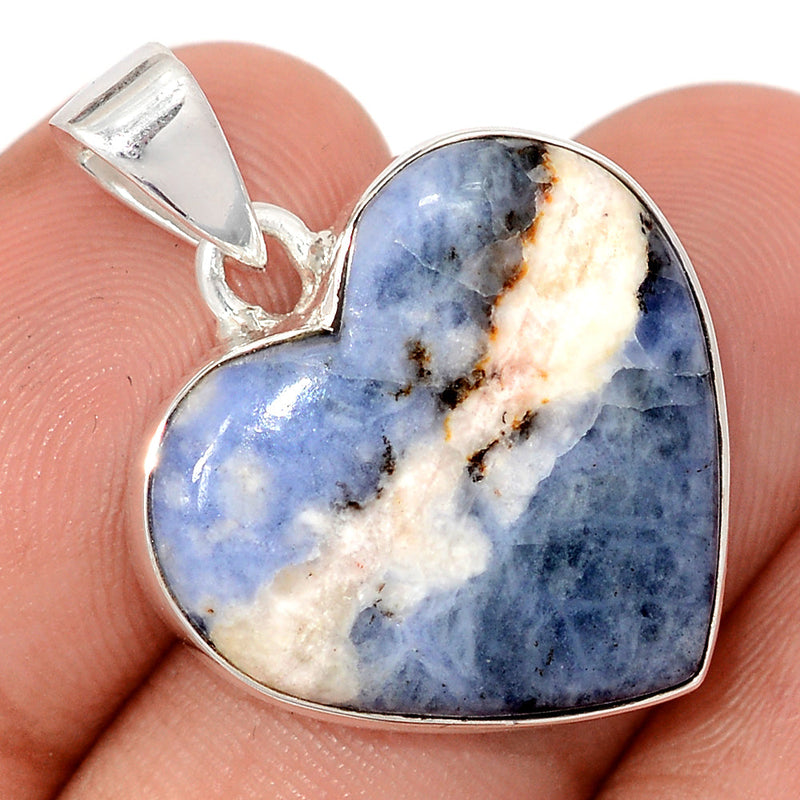 1.2" Heart - Sodalite Pendants - SDOP815