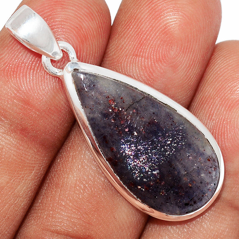 1.6" Sunstone In Iolite Pendants - SSIP410