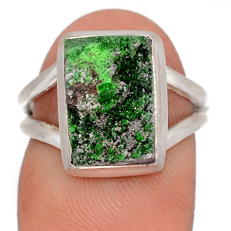 Uvarovite Green Garnet Ring - UGGR354
