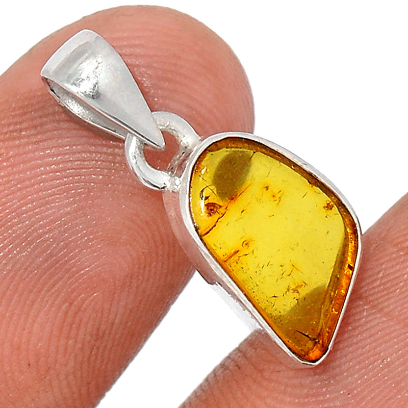 0.8" Baltic Amber Pendants - BAMP1028