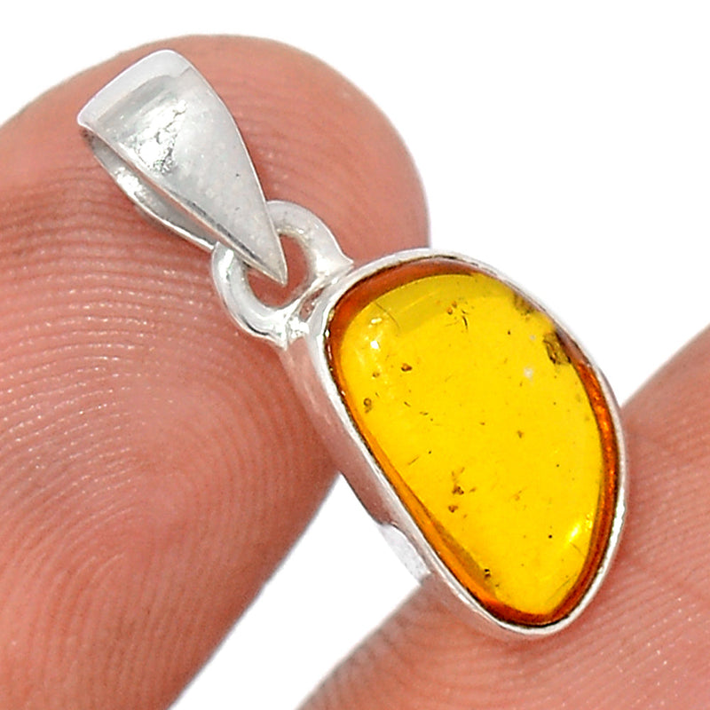 0.8" Baltic Amber Pendants - BAMP1034