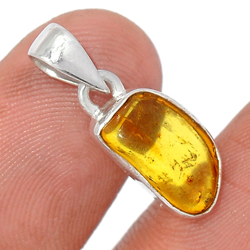 0.8" Baltic Amber Pendants - BAMP1042