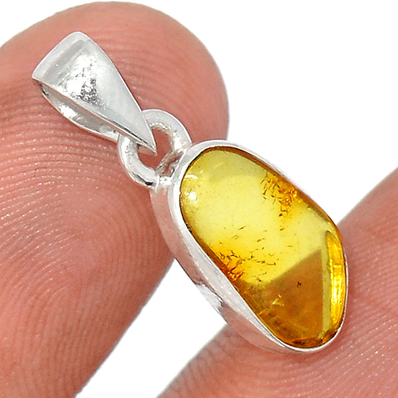 0.8" Baltic Amber Pendants - BAMP1049