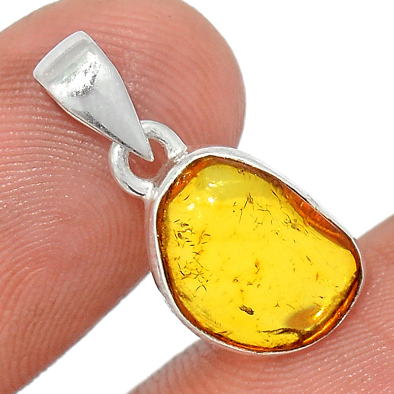 0.8" Baltic Amber Pendants - BAMP1052