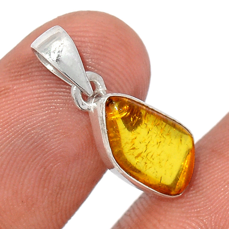 0.8" Baltic Amber Pendants - BAMP1069