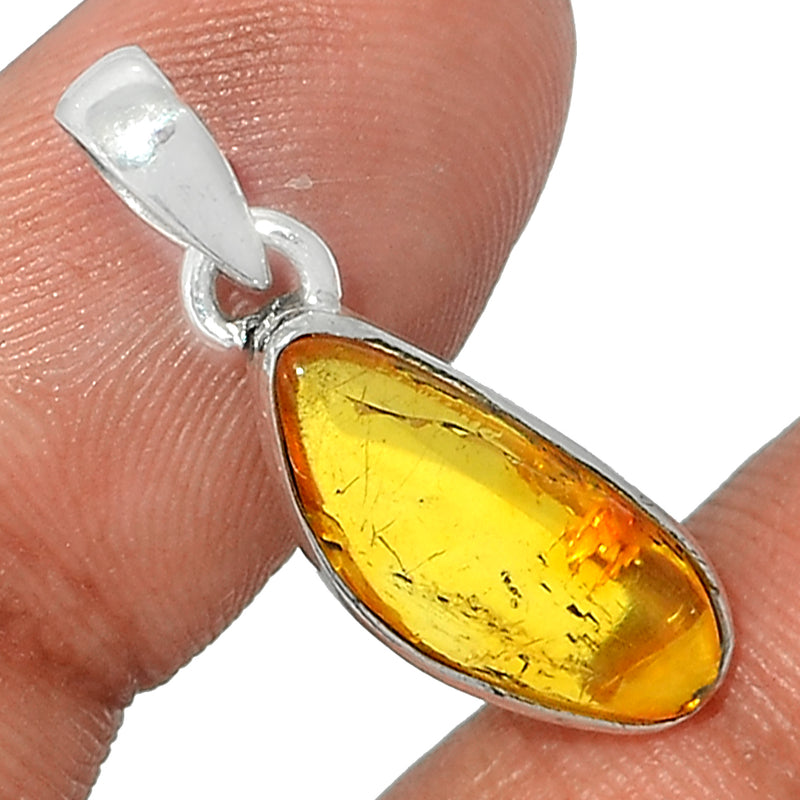 1.1" Baltic Amber Pendants - BAMP761