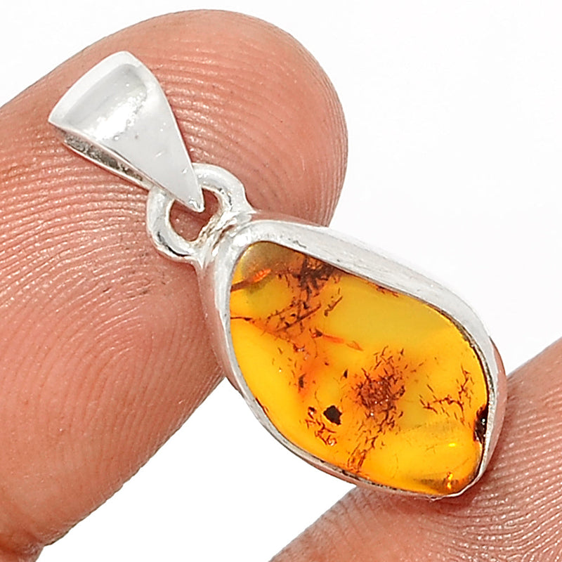 1" Baltic Amber Pendants - BAMP935