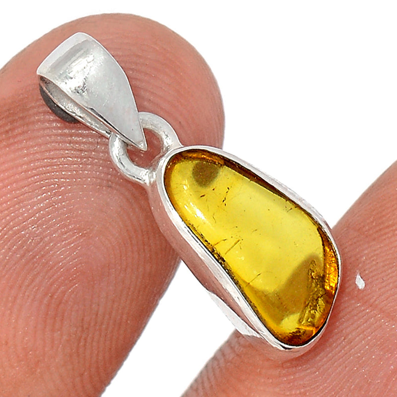 0.8" Baltic Amber Pendants - BAMP989