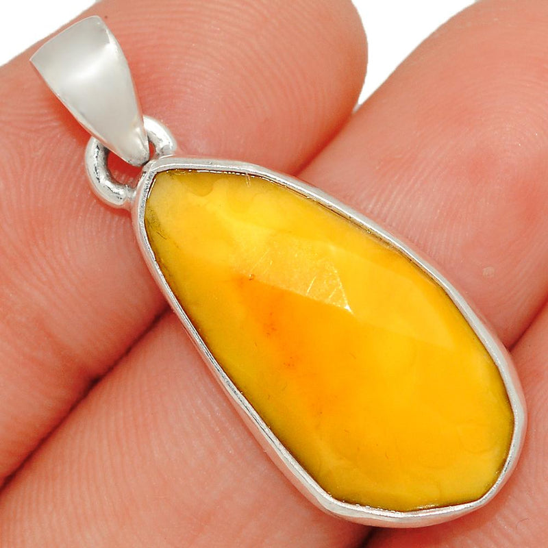 1.3" Faceted Baltic Amber Pendants - BARP207