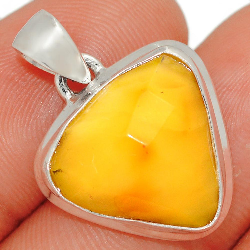 1" Faceted Baltic Amber Pendants - BARP224