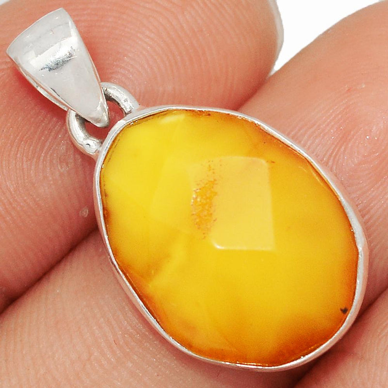 1.1" Faceted Baltic Amber Pendants - BARP276