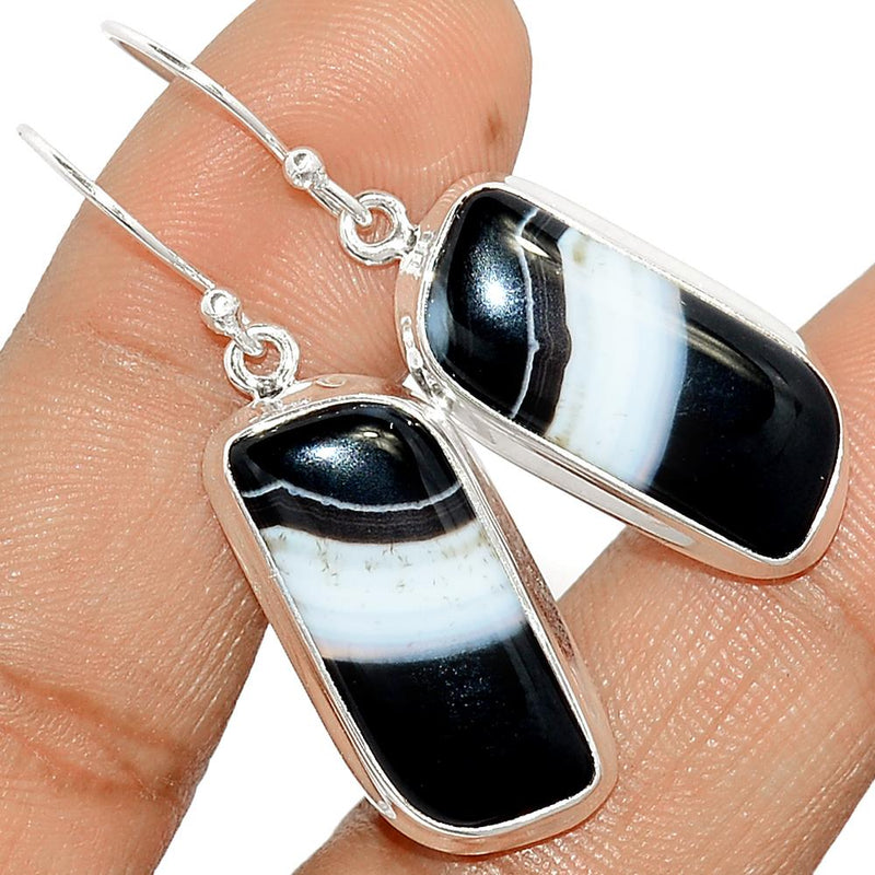 1.6" Black Banded Agate Earrings - BBAE371