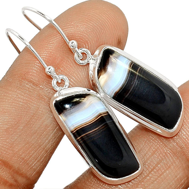 1.6" Black Banded Agate Earrings - BBAE388