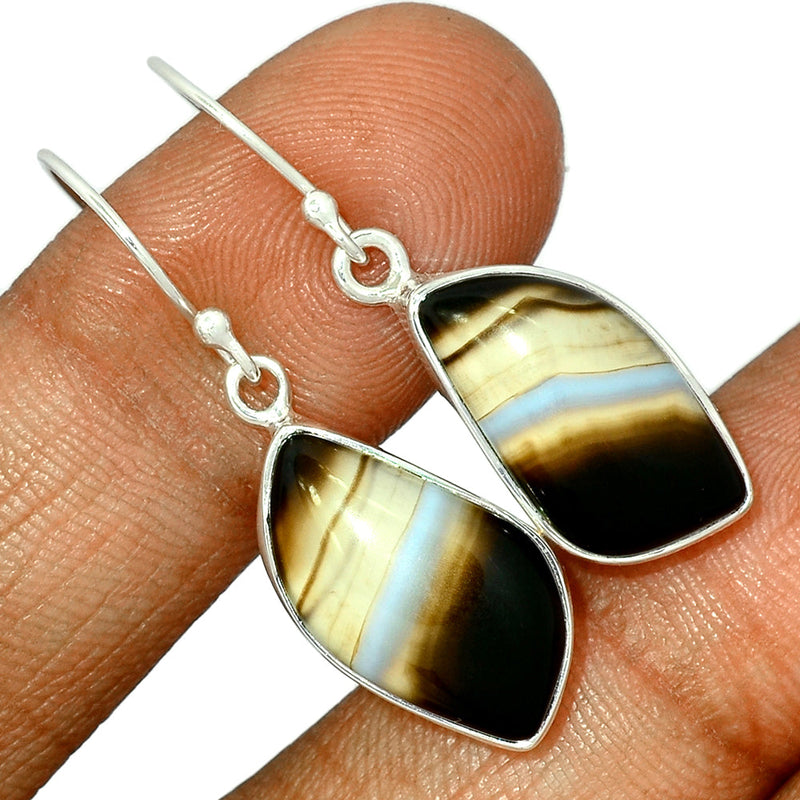 1.5" Black Banded Agate Earrings - BBAE627