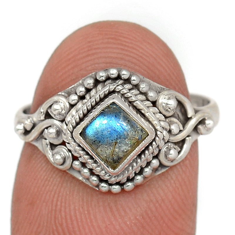 Small Filigree - Blue Fire Labradorite Ring - BFLR1219