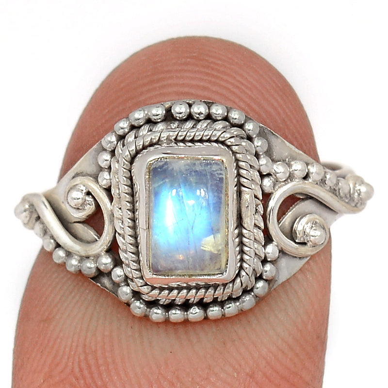 Small Filigree - Blue Fire Moonstone Ring - BFMR4125