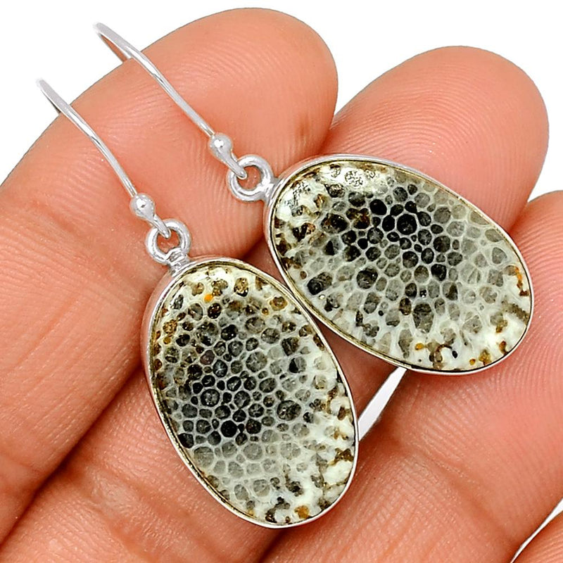 1.5" Black Coral Earrings - BLCE115