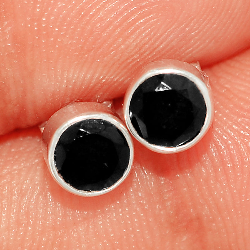 Black Onyx Faceted Studs - BOFS283